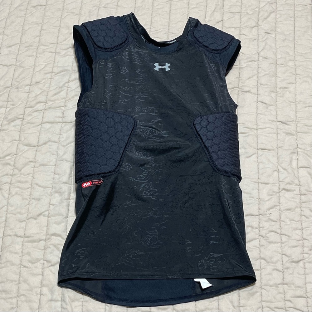 Under Armour Gameday Pro 5-Pad Football Top Compression Shirt L Black Hex EUC